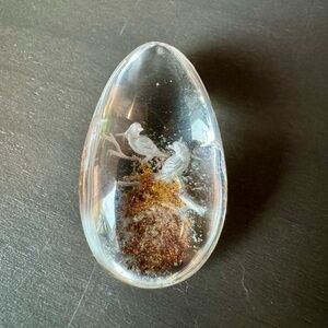 Etched Birds in Garden Quartz